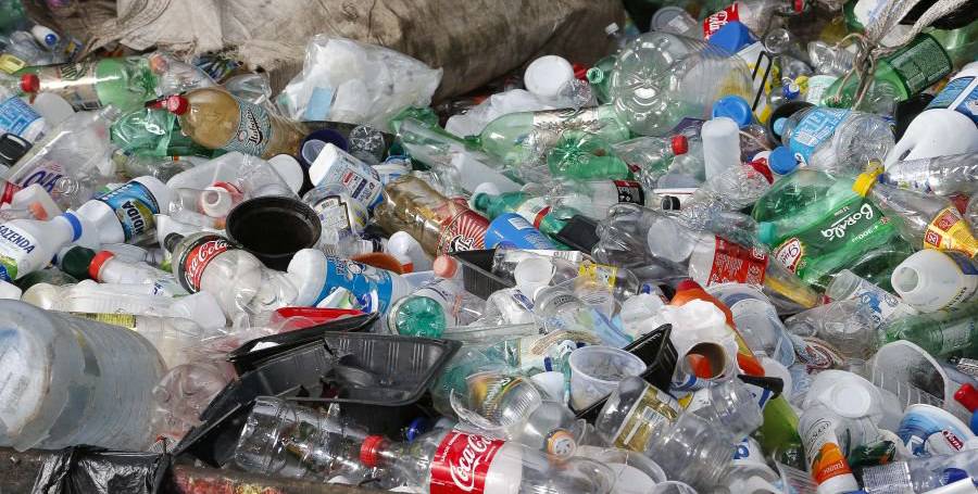 Celpe oferece descontos na conta em troca de materiais recicláveis